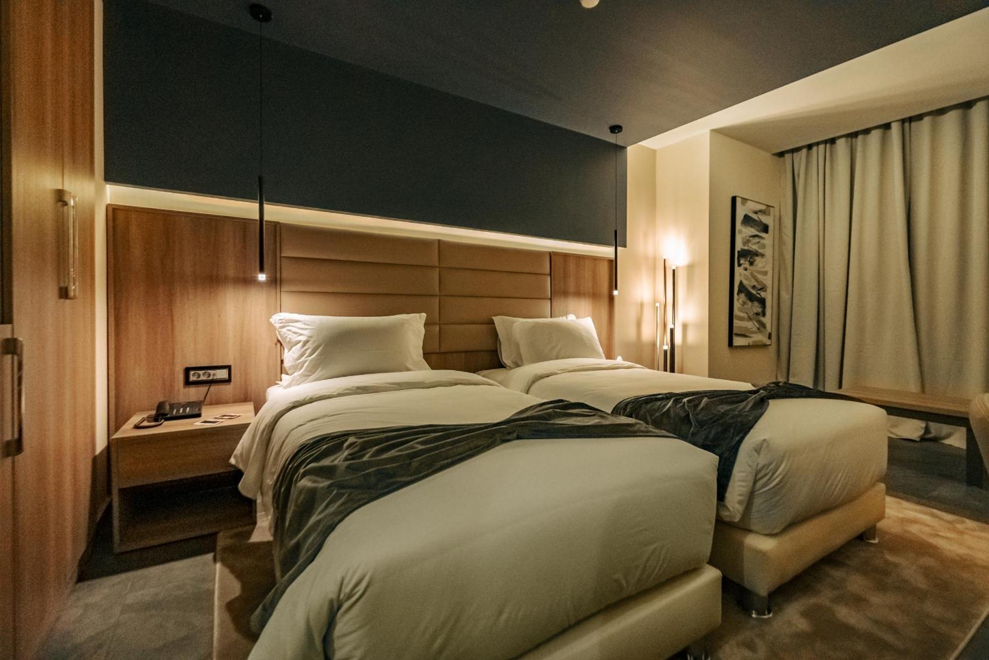Ad Hotel Hydra Algiers Ngoại thất bức ảnh